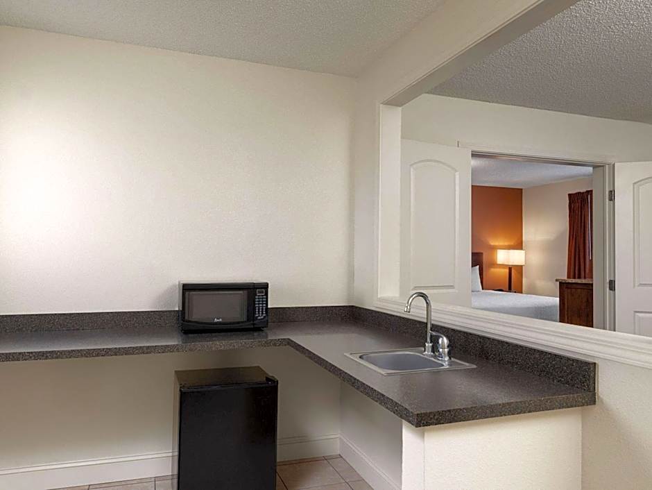 Ramada by Wyndham Elko Hotel at Stockmen's Casino