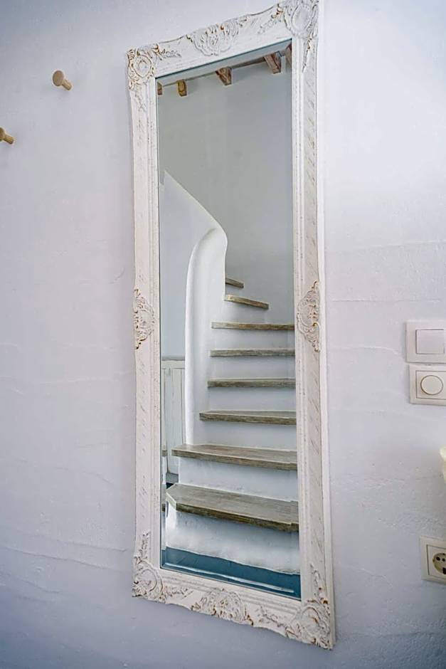 5 Traditional Suites