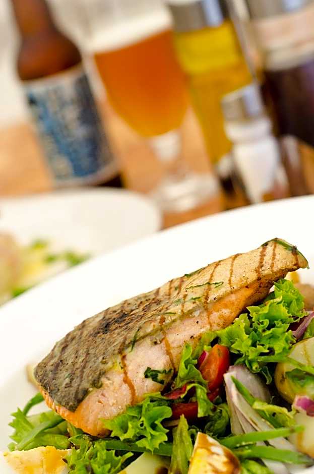 Norfolk Arms Hotel, Ringinglow