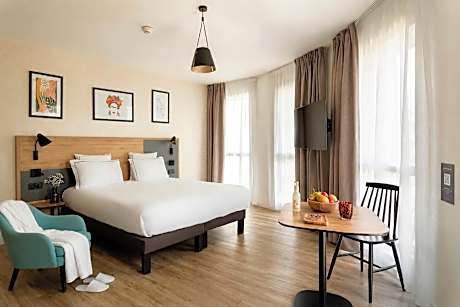 Studio Executive Apartment