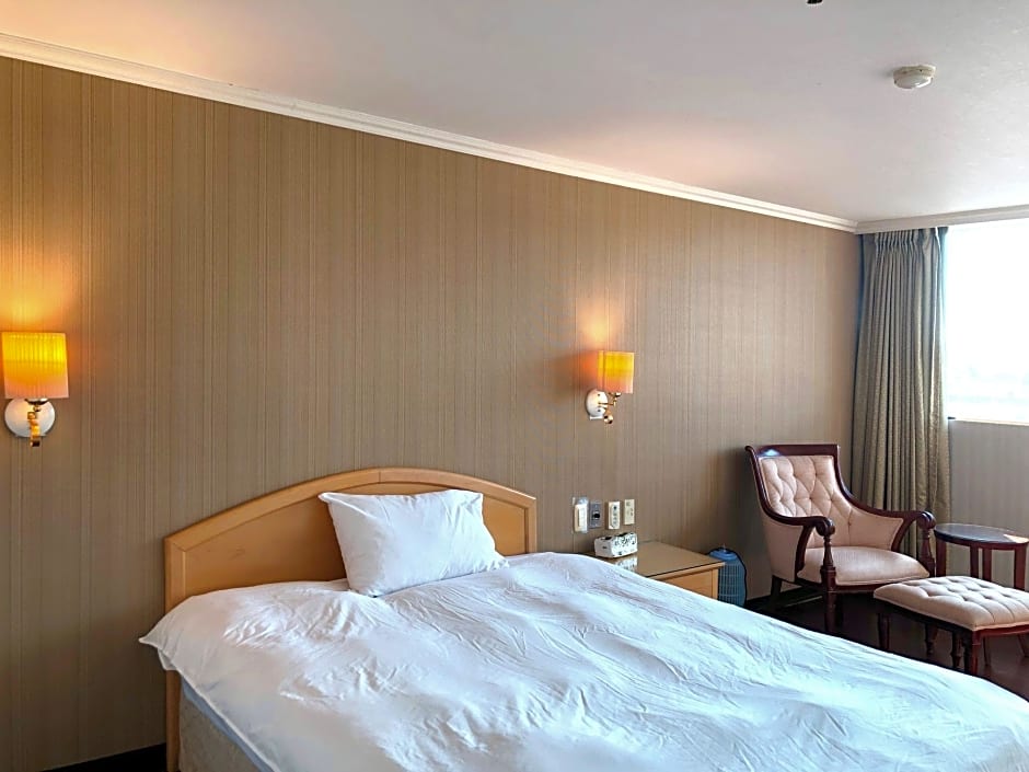 Hermes Hotel
