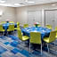 Holiday Inn Express Atlanta Airport-College Park