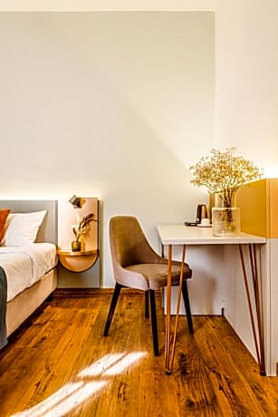 Budget Double Room - Nicolae Balcescu 13