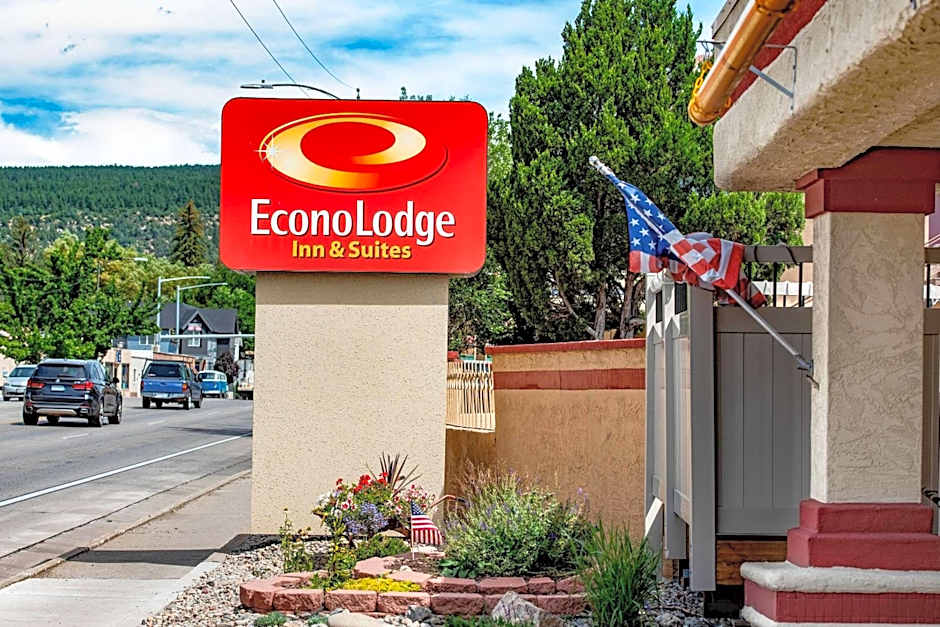 Econo Lodge Inn & Suites Durango