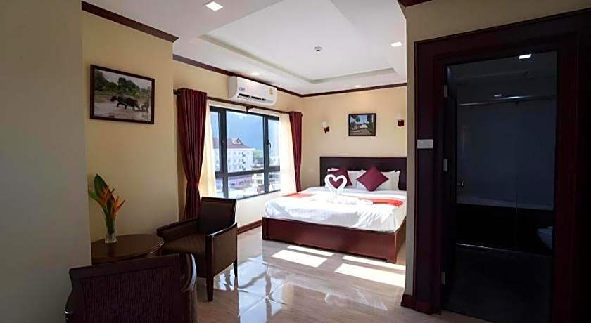 PM Hotel