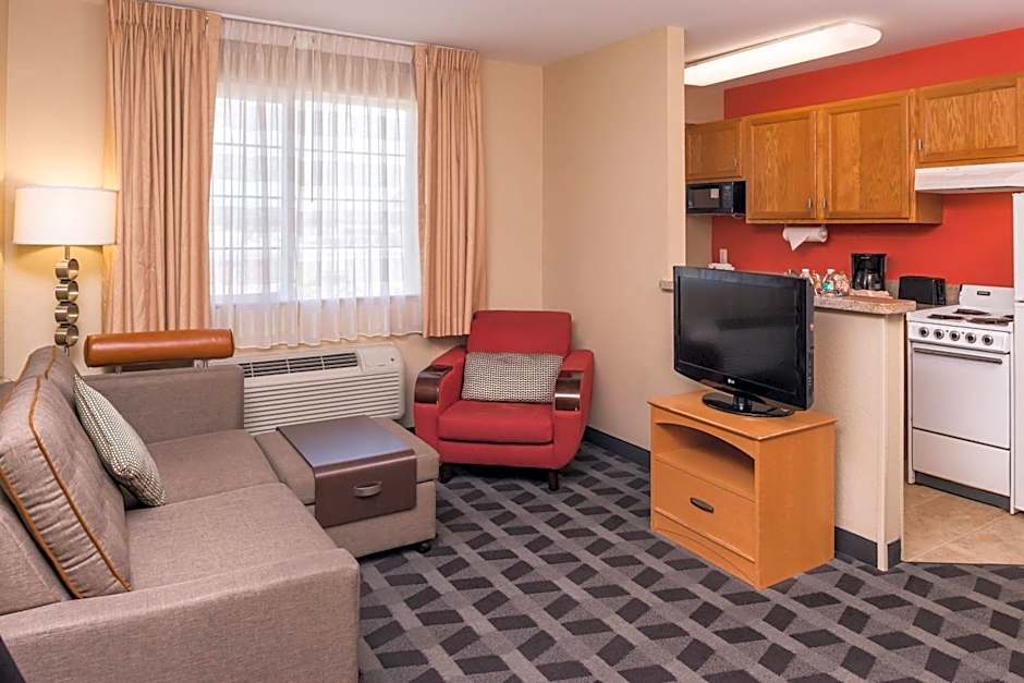 TownePlace Suites by Marriott Anaheim Maingate Near Angel Stadium
