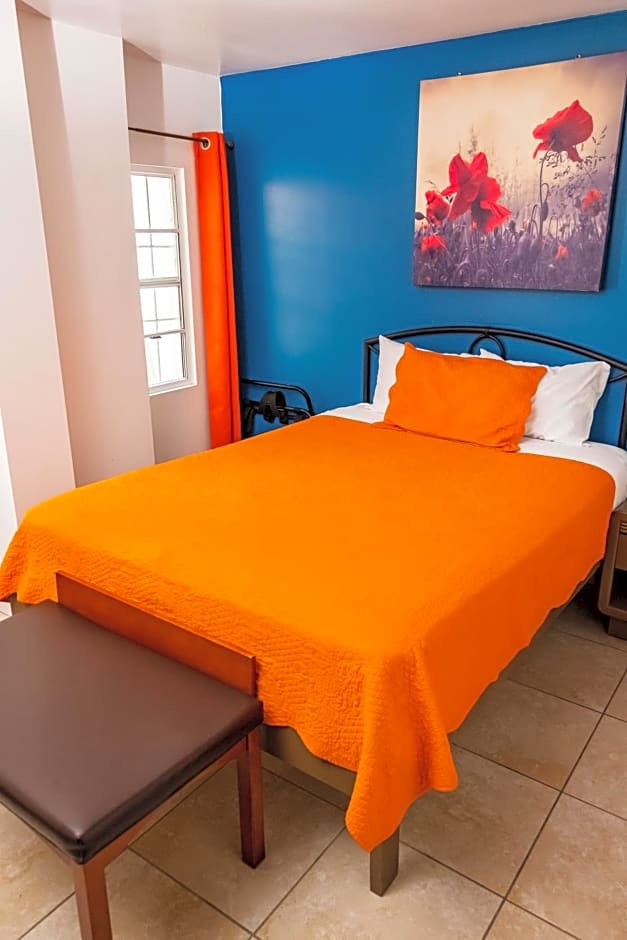 Hotel Revolución