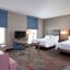 Hampton Inn By Hilton and Suites at Wisconsin Dells Lake Delton WI