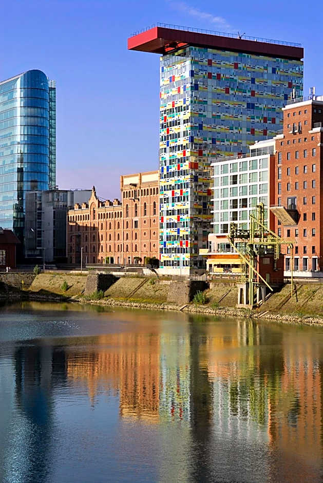 INNSiDE Düsseldorf Hafen