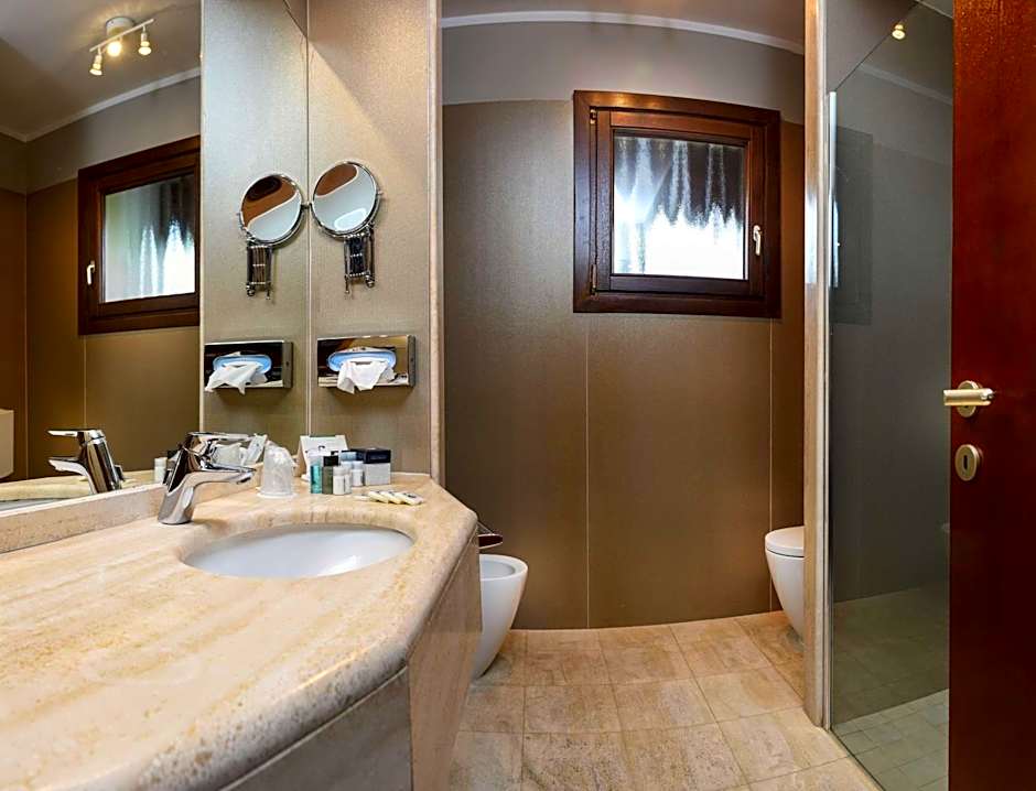 Best Western Plus Hotel Modena Resort