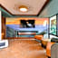 Quality Inn Near the Island Pigeon Forge