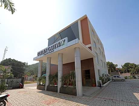 Hotel Golden Gateway