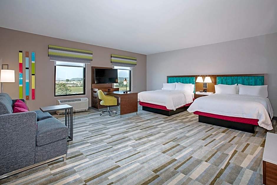 Hampton Inn By Hilton & Suites Watsonville, CA