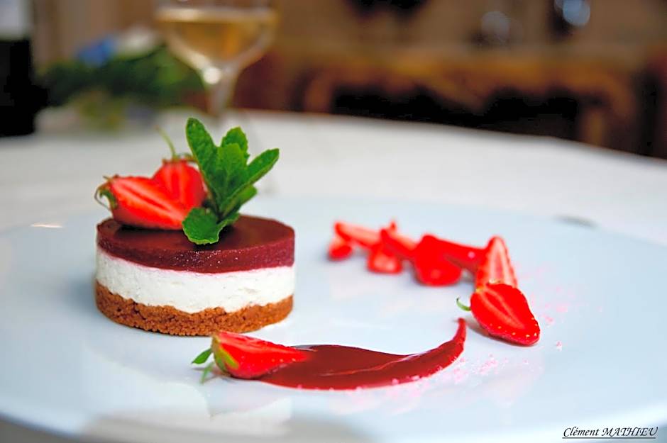 Logis Hôtel - Restaurant Maison Claude Darroze