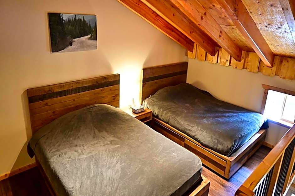 Red Cariboo Apartments