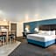 AmericInn by Wyndham La Crosse Riverfront-Conference Center