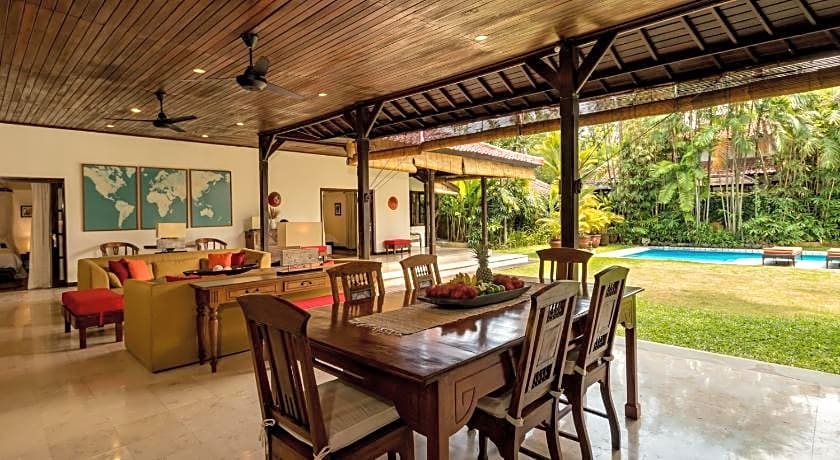 Villa Eight
