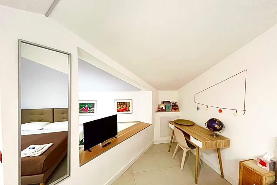 Stella House B&B + Free park