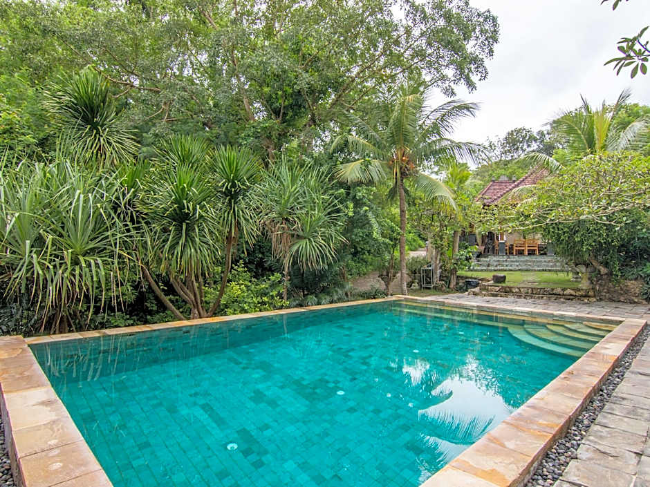 Lembongan Cliff Villas