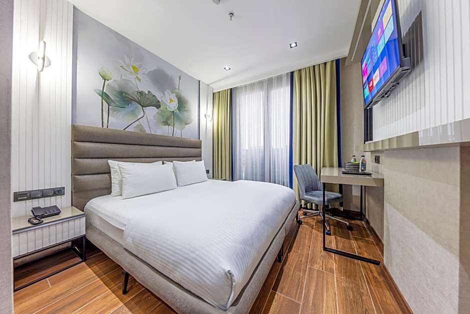 Dem Premium Hotel - Round Trip Airport Service - Istanbul International Airport