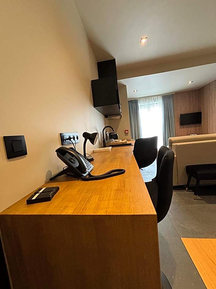 Hotel Mezza Notte