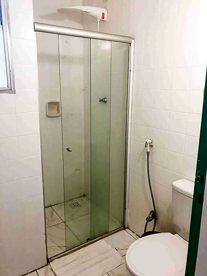 CT-82: Apto com vista espetacular para o mar