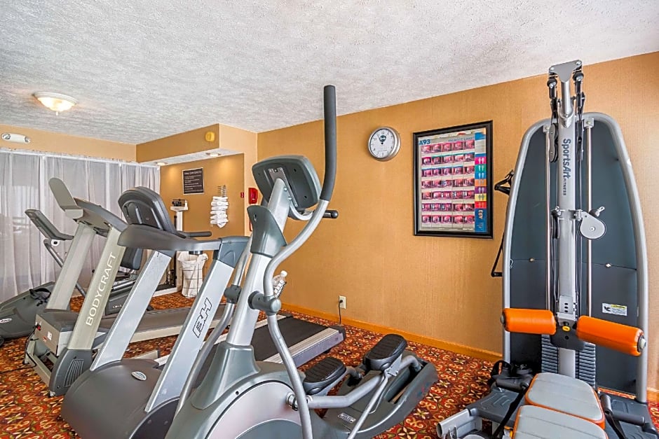 Suburban Extended Stay Hotel Fairmont