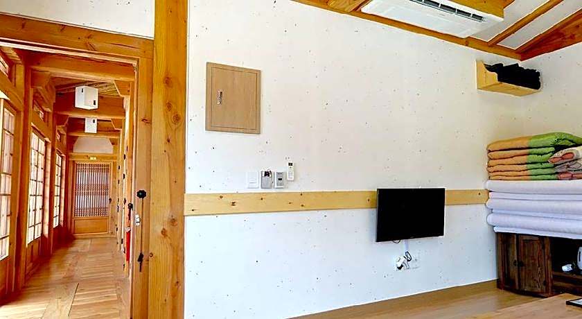 Hwangnamkwan Hanok Guesthouse