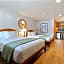 Duck Creek Village Inn