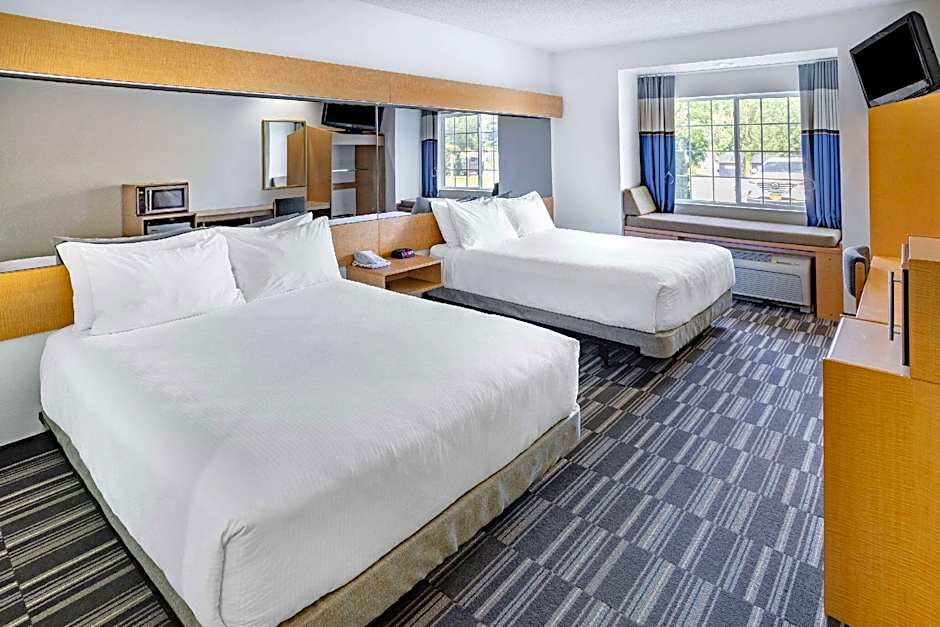 Microtel Inn & Suites By Wyndham Plattsburgh