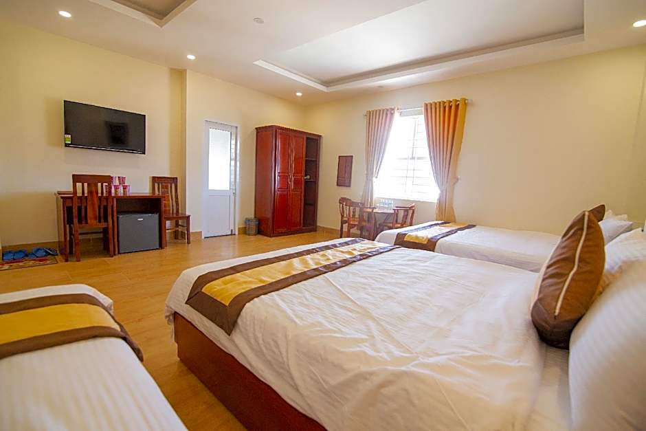 Green Hotel