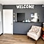 Royal Gateway Motel by OYO