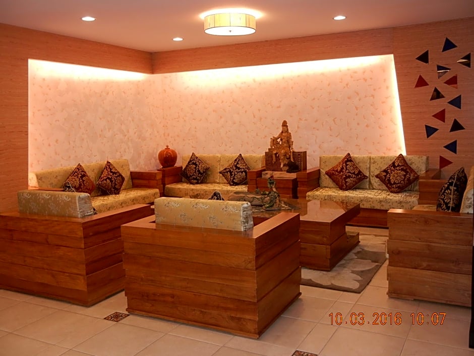 Applause In The Mountain