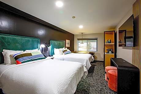Standard Queen Room with Two Queen Beds and Walk-In Shower