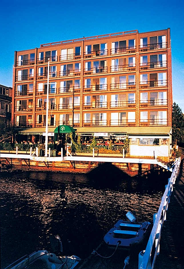 Wyndham Inn on the Harbor