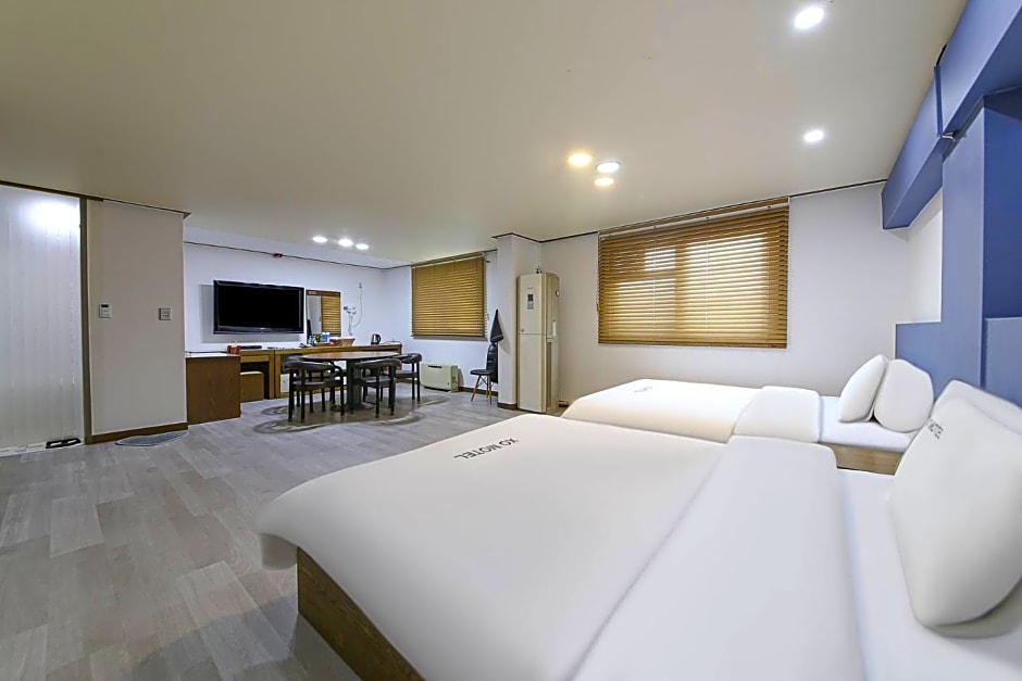 XO Hotel
