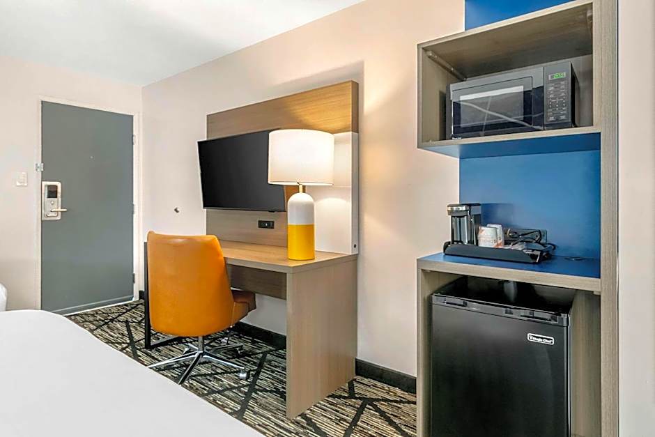 Comfort Inn