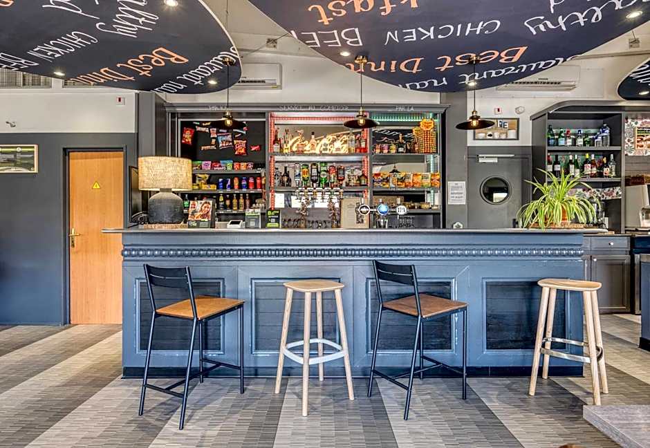 B&B HOTEL Bordeaux Mérignac Cadera Aéroport