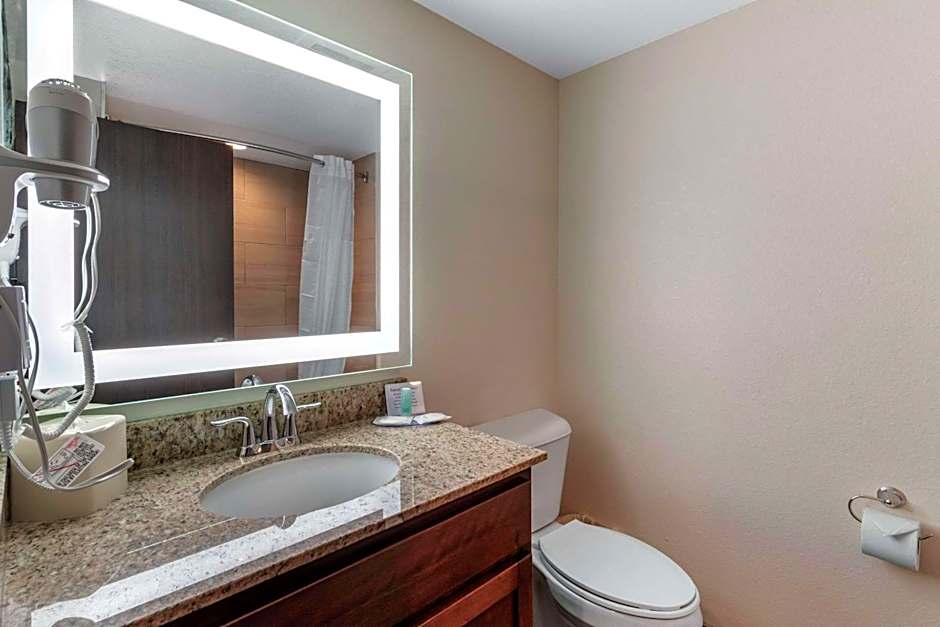 MainStay Suites Denver International Airport