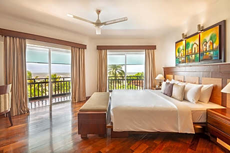Suite with Sea View