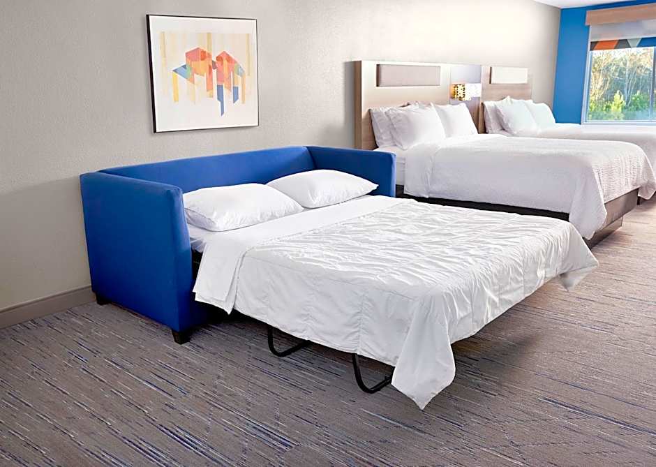 Holiday Inn Express & Suites Sarasota Bradenton