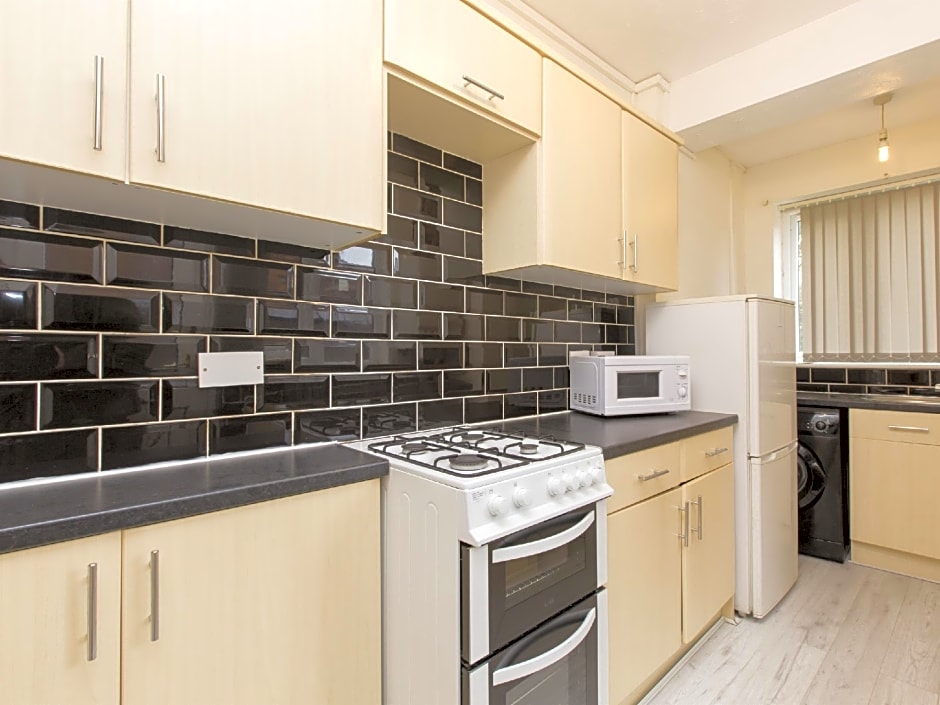 TownHouse PLUS @ 40 West St