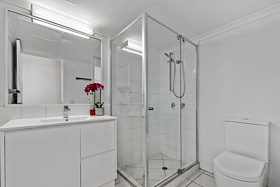 Mylos Holiday Apartments