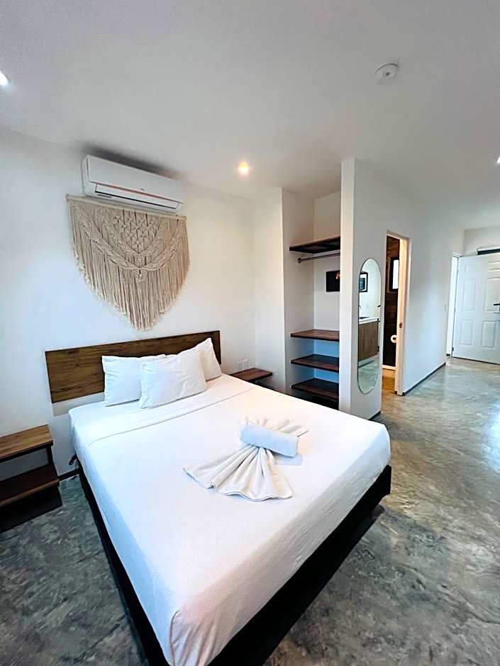 Coco Live Suites