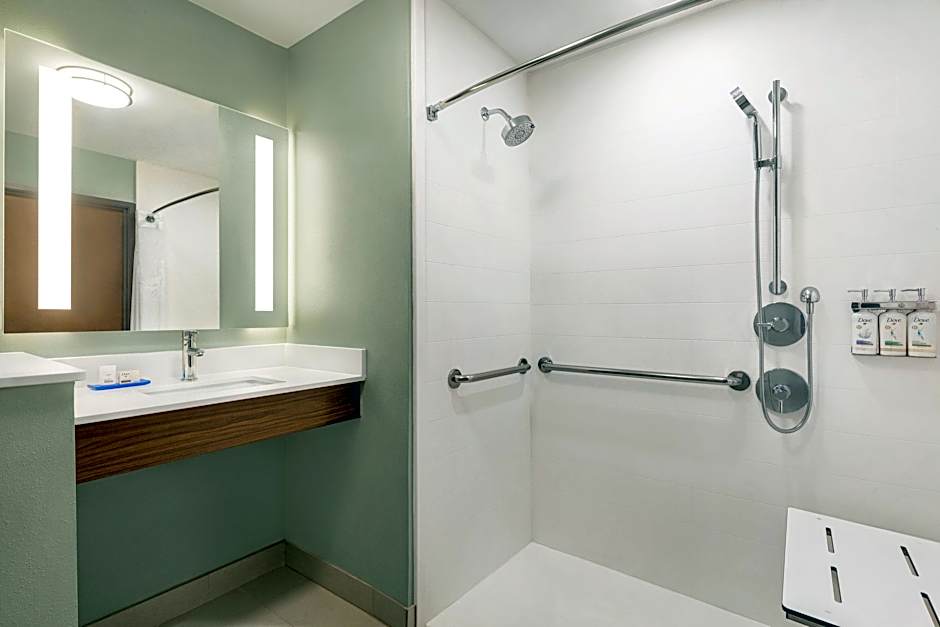 Holiday Inn Express Waycross By IHG