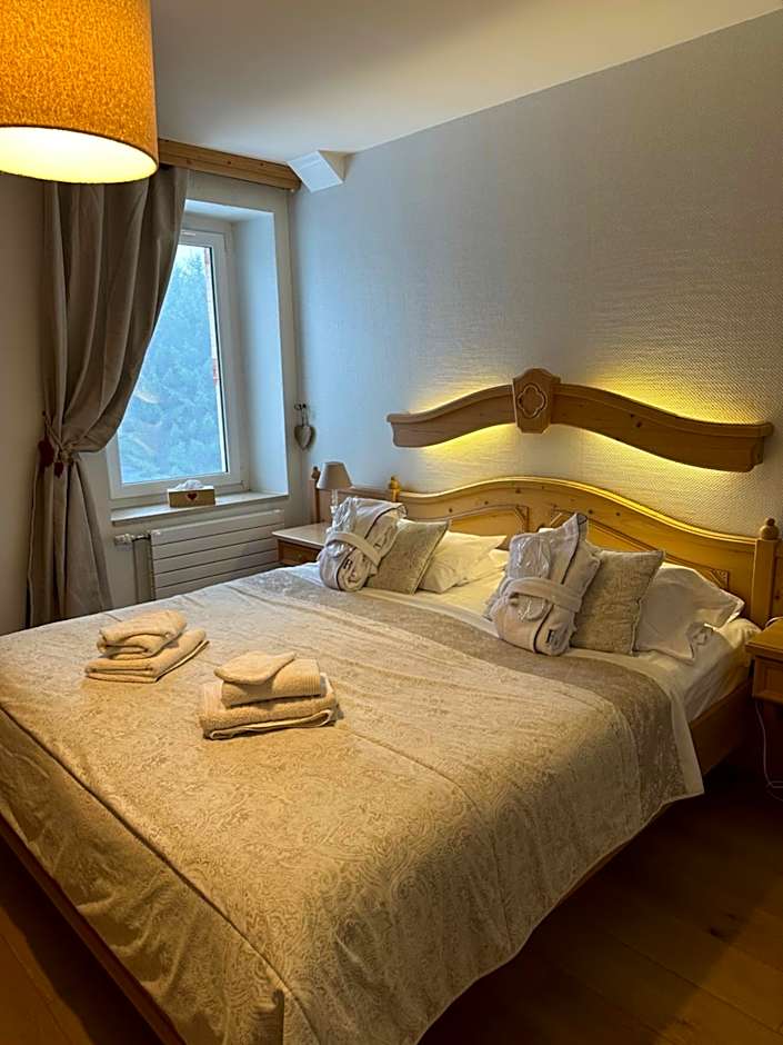 Maison La Devinière - sauna et spa compris accessibles toute l'année