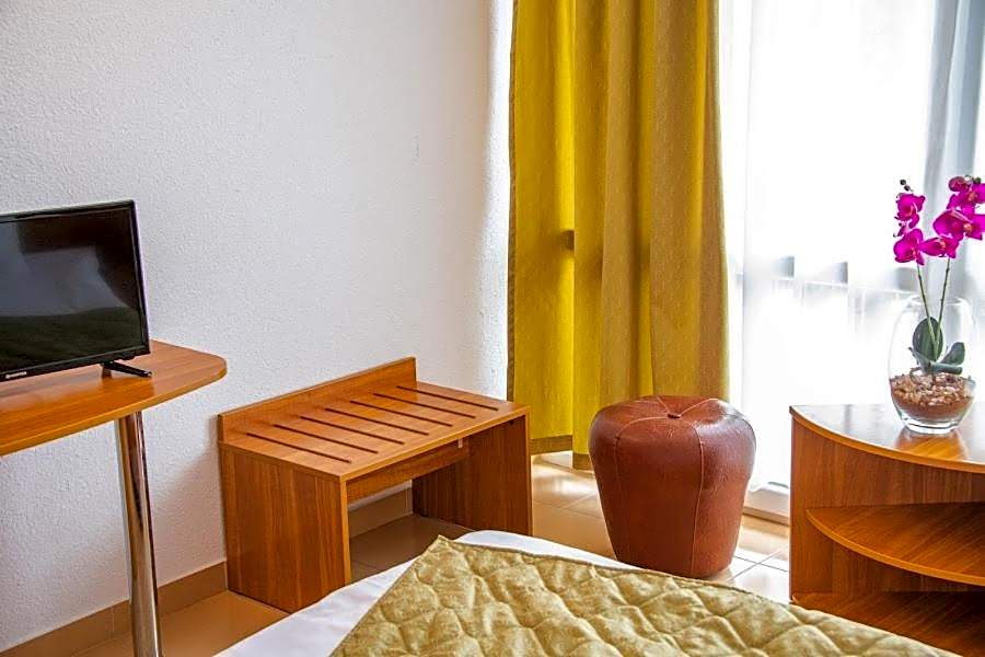 Hotel Mures