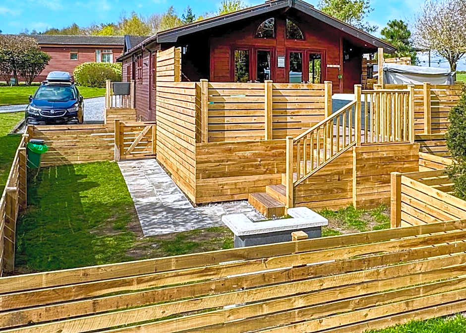 Raywell Hall Country Lodges
