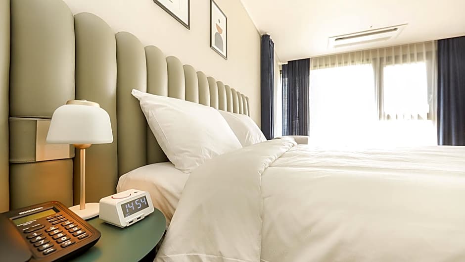 Hotel Seogwipean