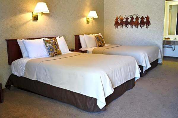 Covered Wagon Motel Lusk WY